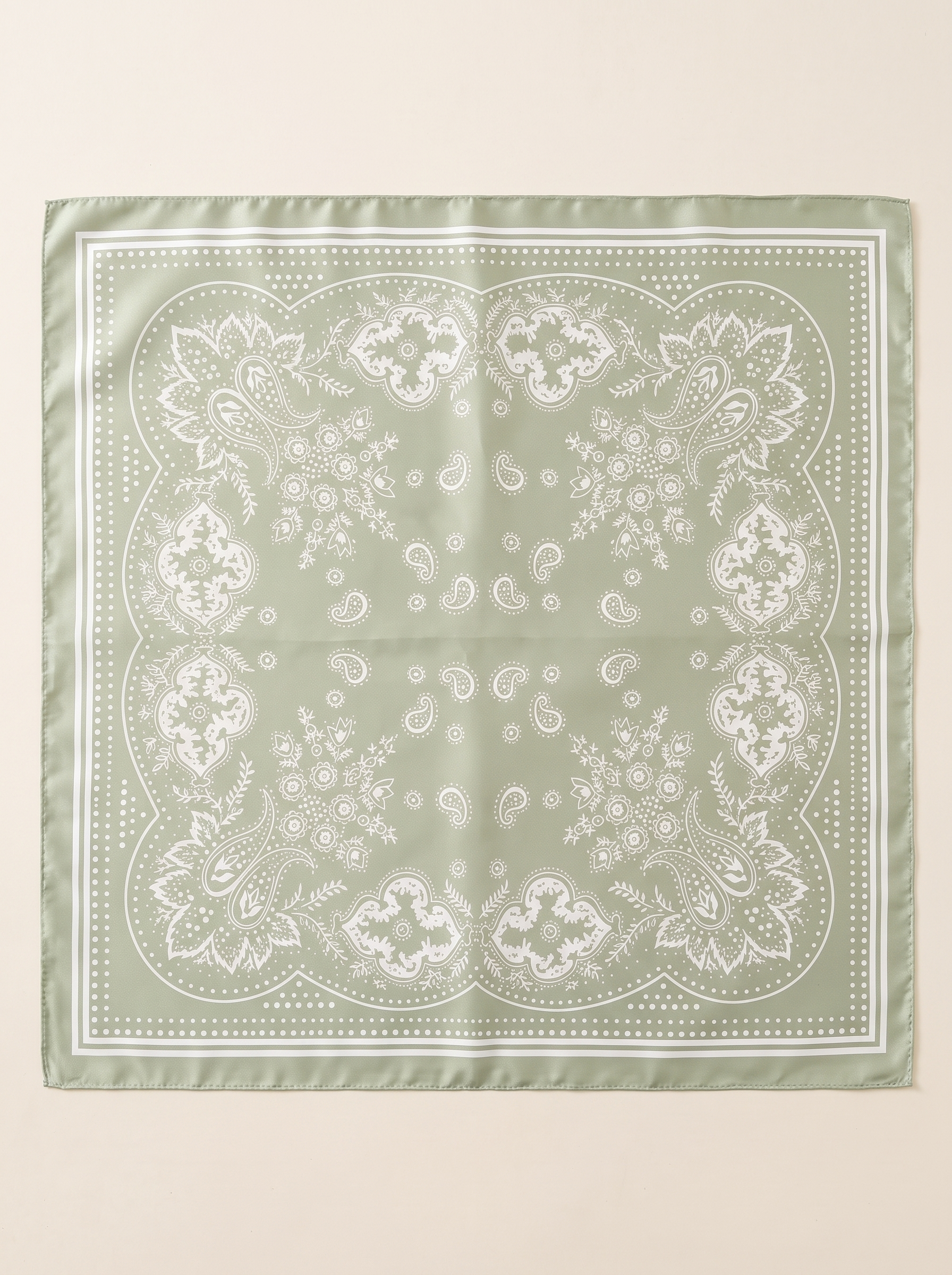 Étoile Silk Scarf